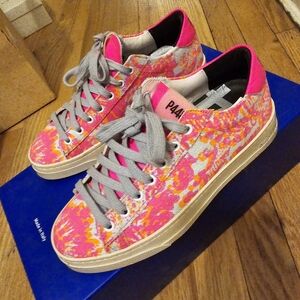 P448 tie-dye pattern pink and yellow sneakers